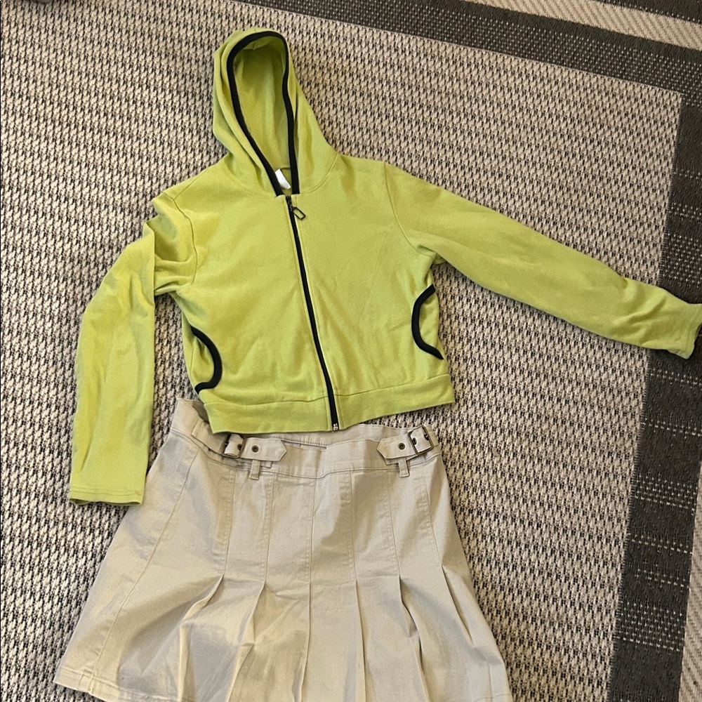 The JWS Collection Lime Green Junior Size Sweater